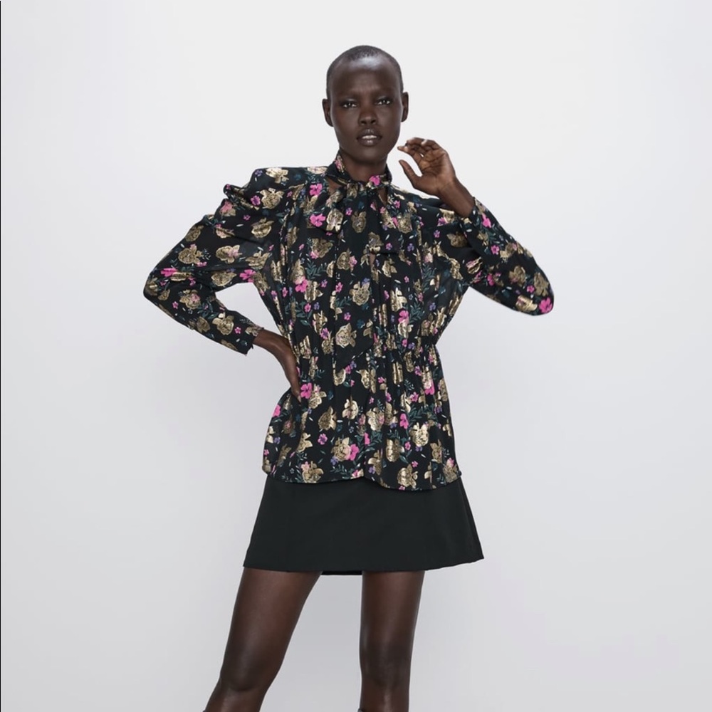 Zara metallic thread printed blouse NWT